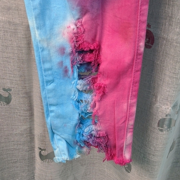Vibrant m.i.u tie dye jeans distressed 15 NWT - Picture 3 of 5